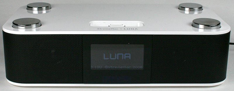 Illustration for article titled XtremeMac Luna Clock Radio Hands On: Pretty Face, Flawed Charms